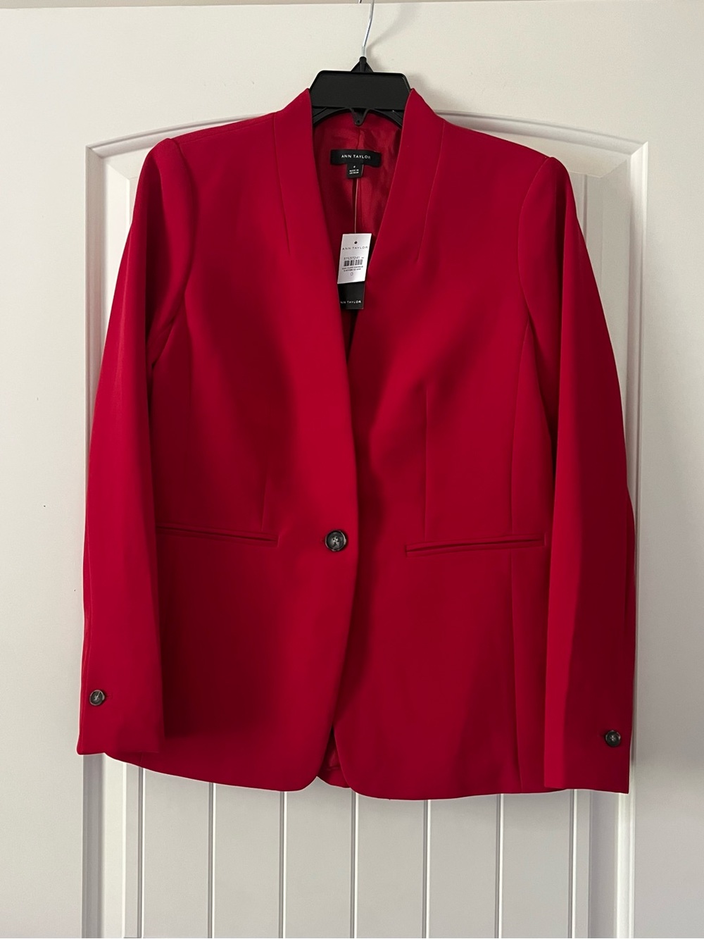 New Ann Taylor Size 0 Red Fluid Crepe Long Collarless Drapey Blazer Jacket